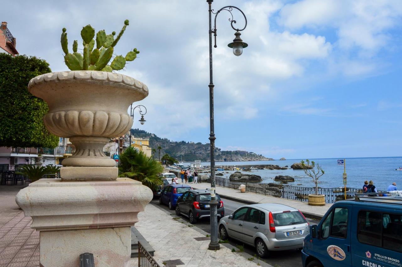 Sun Sea House Taormina Apartment Giardini Naxos Exterior photo